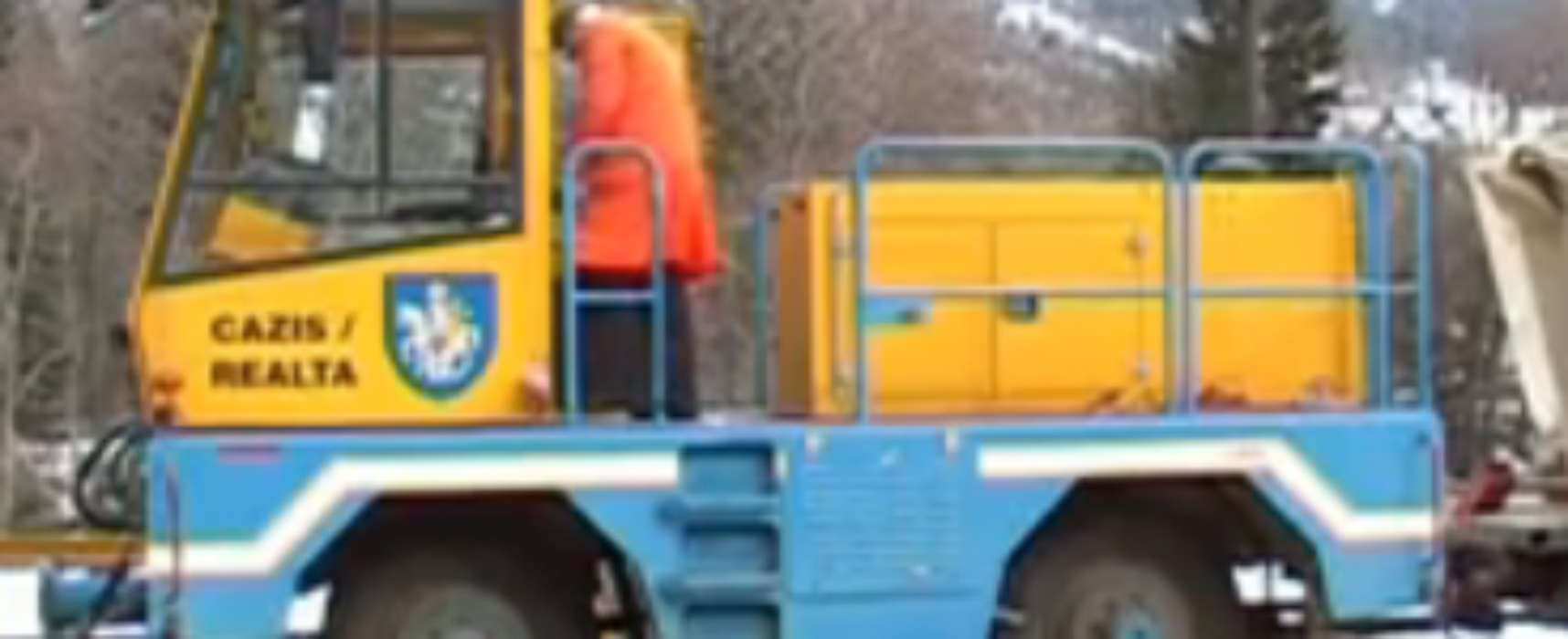 Rothenbrunnen: Lokotraktor in Aktion