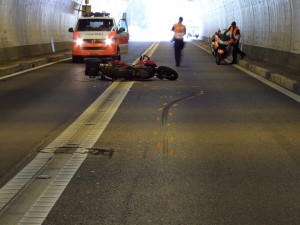 Bonaduz: Verkehrsunfall zwischen Bonaduz und Rothenbrunnen im Plazzas-Tunnel.