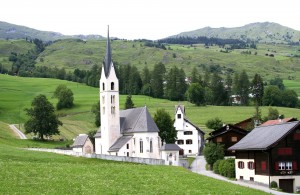 Die Kirchendachsanierung kommt aus dem Risch-Fonds. (Symbolbild)