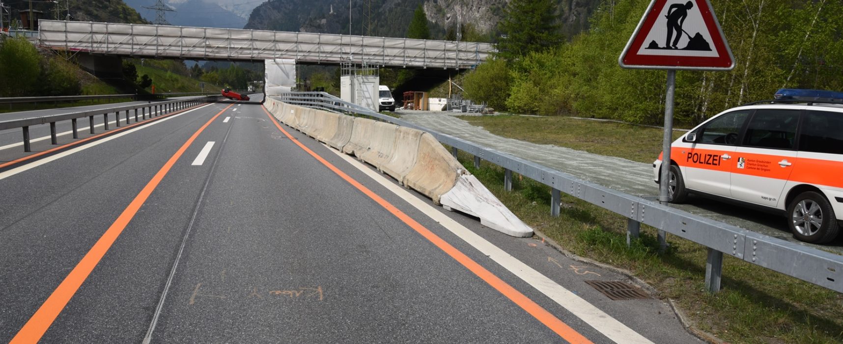 Unfall auf der A13 in Rothenbrunnen