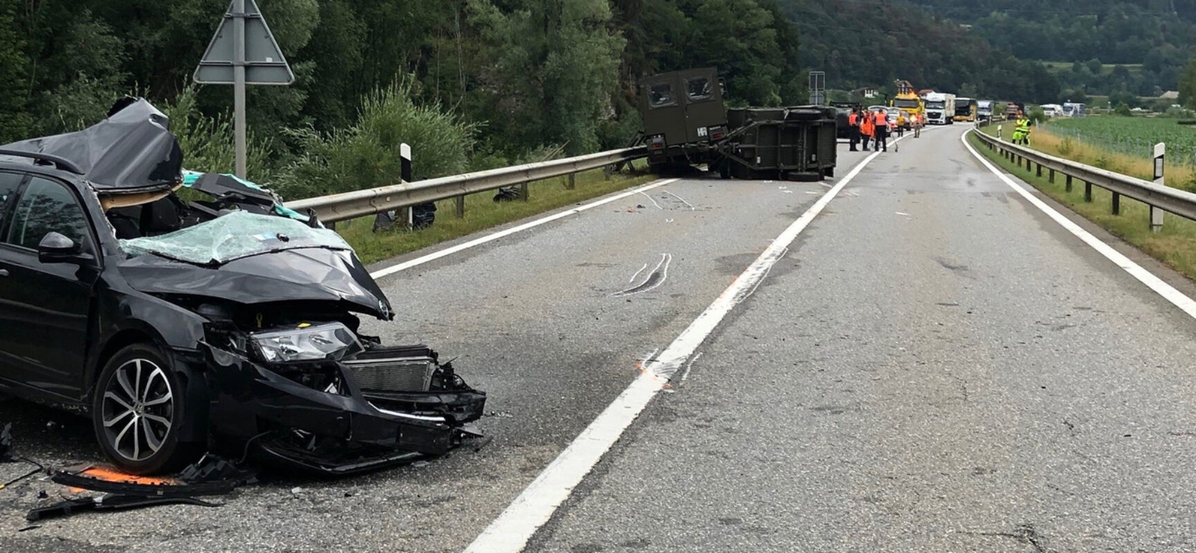 Schwerer Unfall auf der A13 zwischen Rothenbrunnen und Bonaduz
