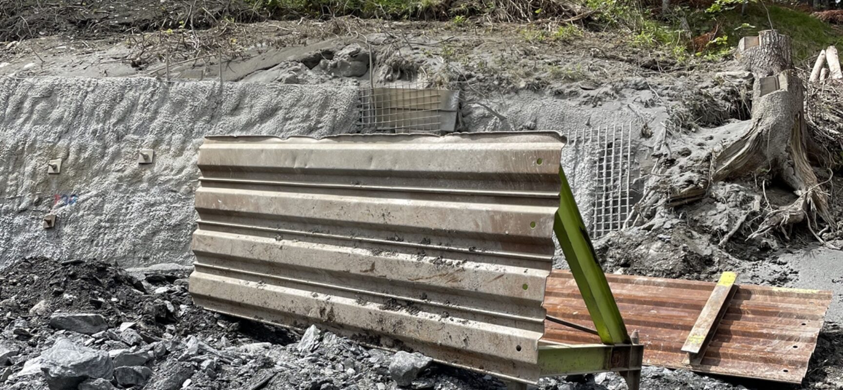 Sils im Domleschg: Arbeiter (53) auf Baustelle verletzt