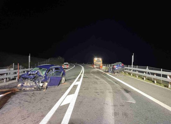 2 Tote, mehrere Verletzte, darunter 2 Kinder