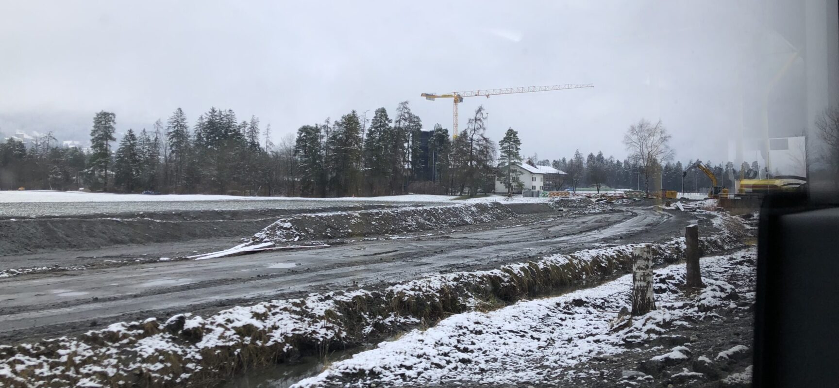 Massive Erdarbeiten in Cazis