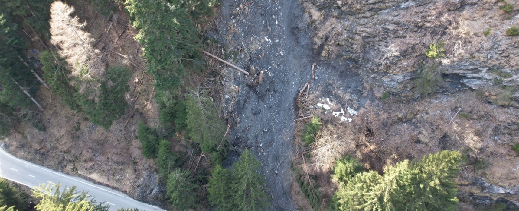 Rutschung Rania: Hangsicherungs-Arbeiten in der Viamala-Schlucht