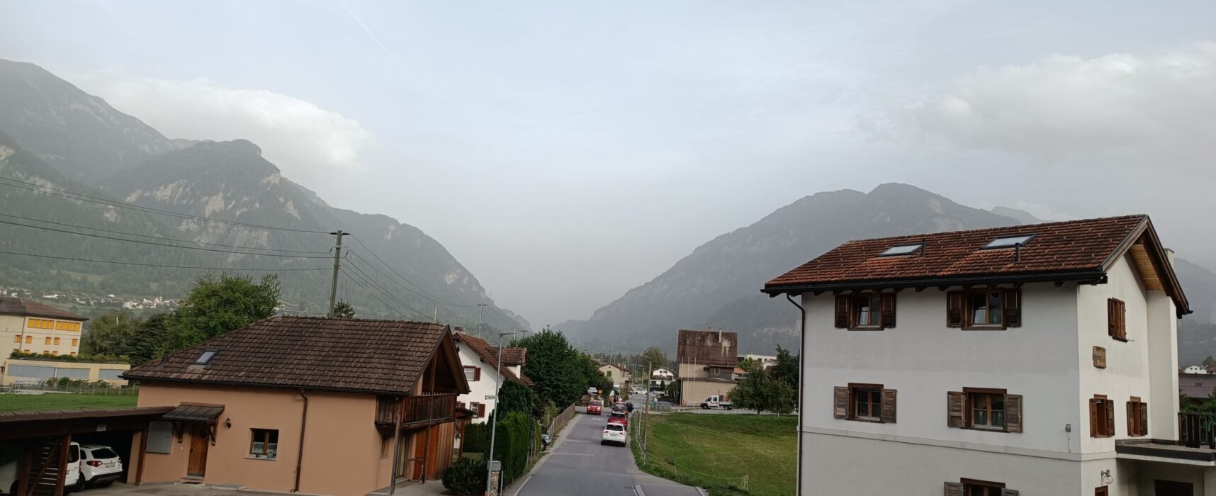 Saharastaub über den Domleschg