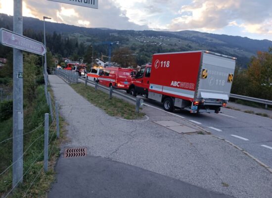 Unfall an der Fürstenauerstraße in Thusis bei der Abzweigung zu den Caznerwiesen